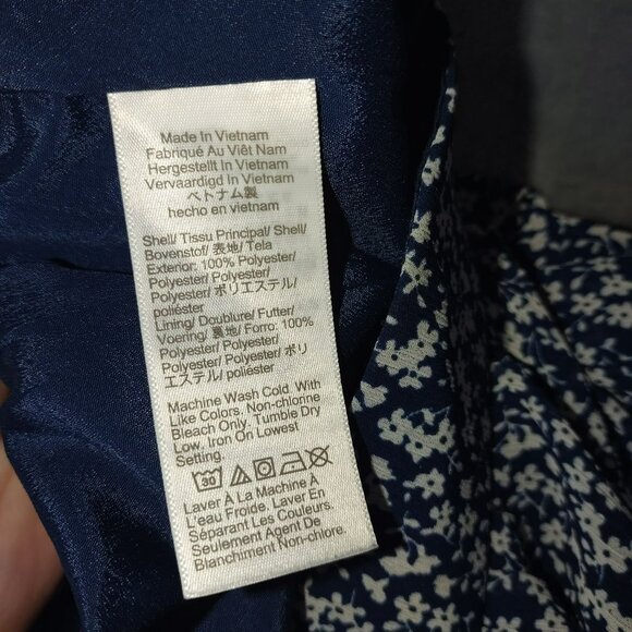 J. Crew Womens Tiered Ruffle Mini Skirt Size S Navy Whimsical Church Floral 90s - Picture 3 of 8